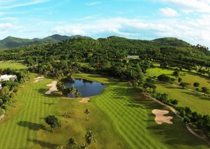 Laem Chabang International Country Club<span class='vzdalenost'>(1 km od hotelu)</span>