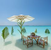 Anantara Kihavah Maldives - Lagoon_Lunch