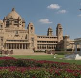 INDIE - Umaid Bhawan Palace - Palace Exterior 2